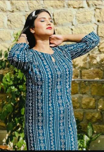 2 pc women stitched linen chunri suit 
