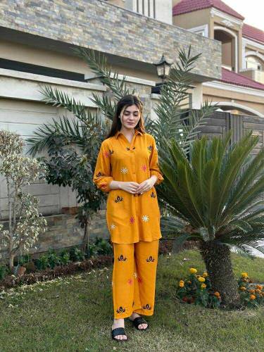 2 Pcs Woman's Stitched Linen Embroidered Suit 