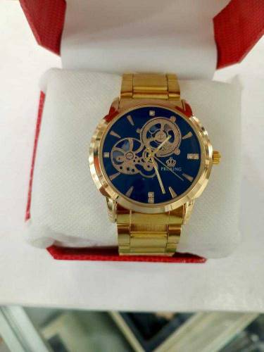 men's casual Analogue watch 
