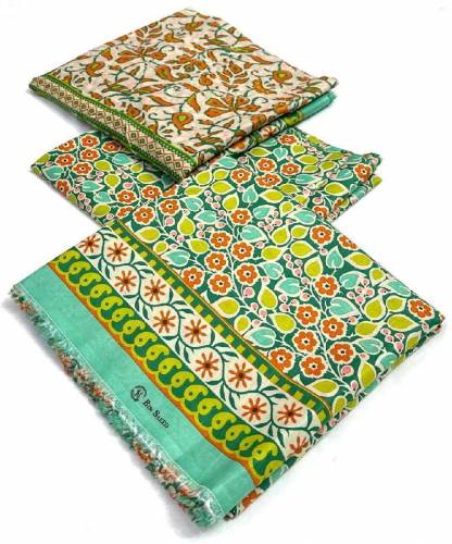 3  Pieace Lawn suit beautifull (sapphire) for sale only Delivery