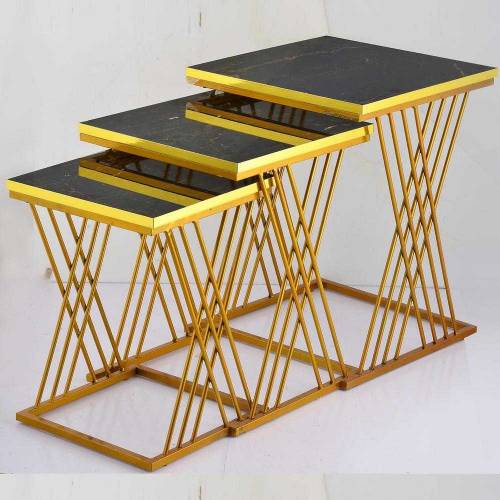 Nesting table set of 3