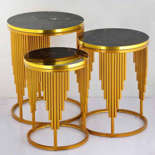 Nesting table set of 3