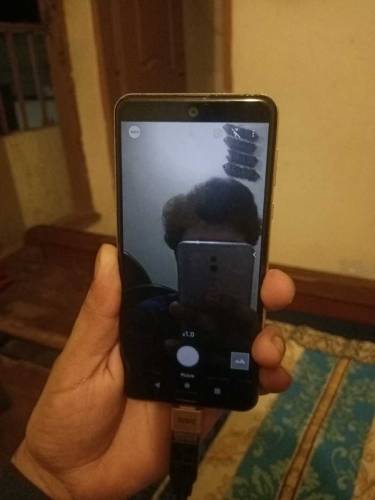 SHARP AQUOS R3 Non pta Panel kaam nhi kta OTG cable sath mouse connect