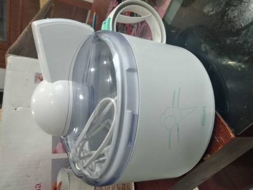 Phillips ice cream maker HR 2300 