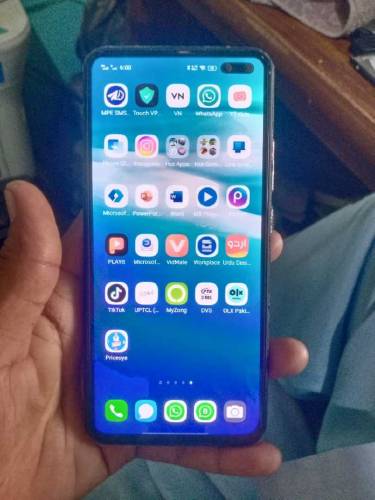 VIVO V19 