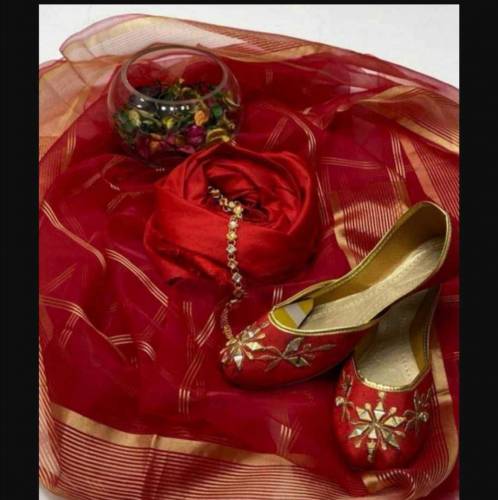 3 pcs Un stitched Suits 