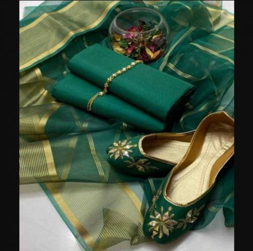 3 pcs Un stitched Suits 