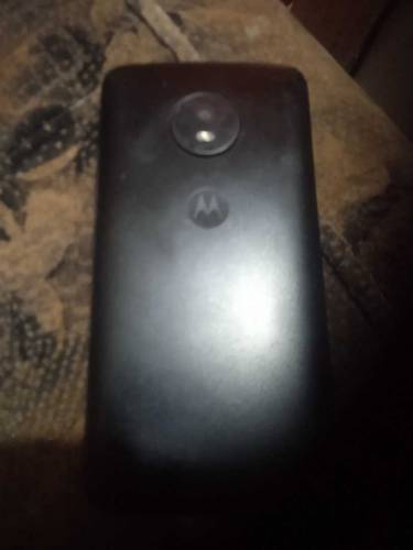 moto e4 good condition urgent money need