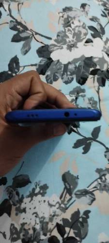 Poco m3 (4+128) with box but display touch not working and all okay
