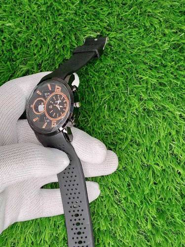 Apple Logo Soft Rubber Stap Watch For Boys 