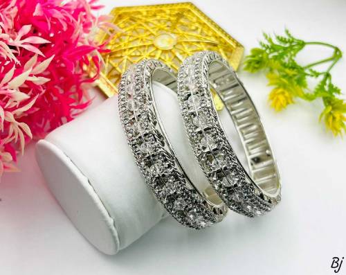 New Arrival🔥🔥🔥Fancy Beautiful Silver Zircon 2 Peice Bangles Set😍😍😍