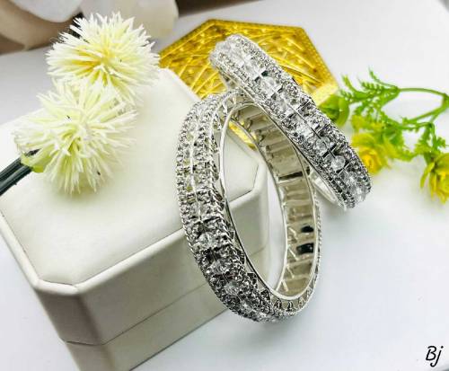 New Arrival🔥🔥🔥Fancy Beautiful Silver Zircon 2 Peice Bangles Set😍😍😍