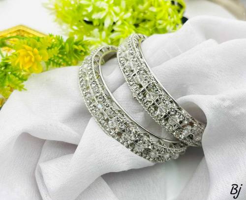 New Arrival🔥🔥🔥Fancy Beautiful Silver Zircon 2 Peice Bangles Set😍😍😍