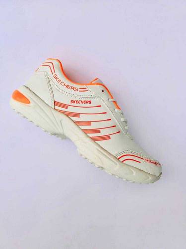 Sport shoes