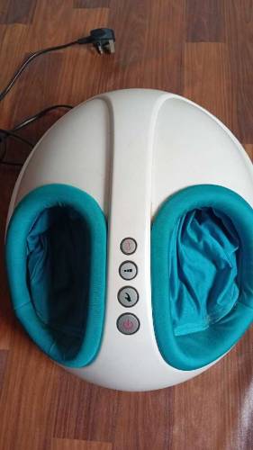 HITACHI FOOT MASSAGER 