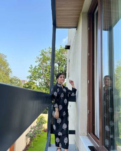 *Brand TREE Design**TWO PIECE SUITS 