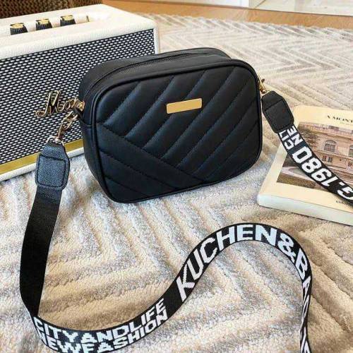shoulder bag