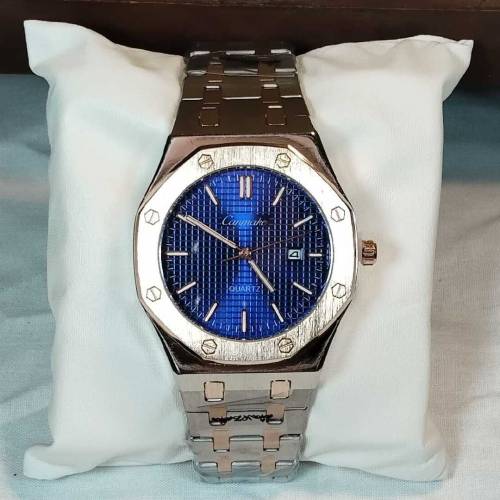 Stylish Men's Stainless Steel Watch with Blue Dial – Affordable Luxury