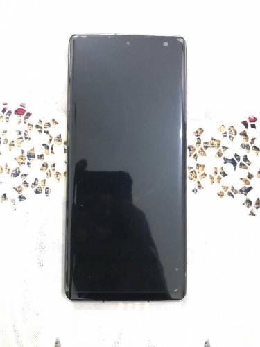 SHARP AQUOS R6