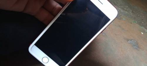 iPhone 7 all okay only charging jeck problem jo 500 me baneva