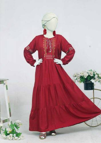 2 pcs stiched linen embroided maxi and trouser