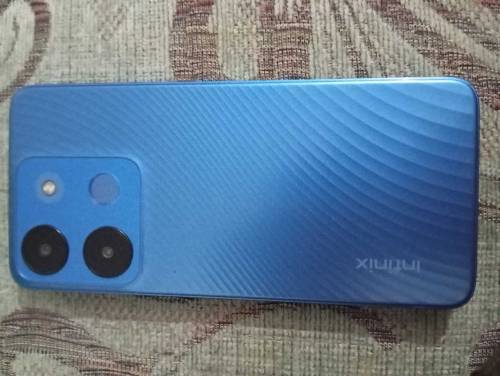 infinix smart 7 4 by 64 gb with out box