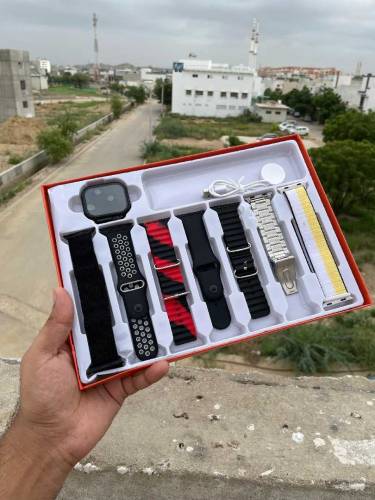 •7 in 1 Ultra Multifunctional Smartwatch•2.01” HD Display •49mm Sleek 