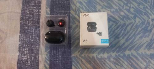 Slightly used earbuds A6 