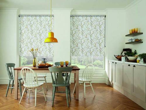 Window Blinds with Fitting