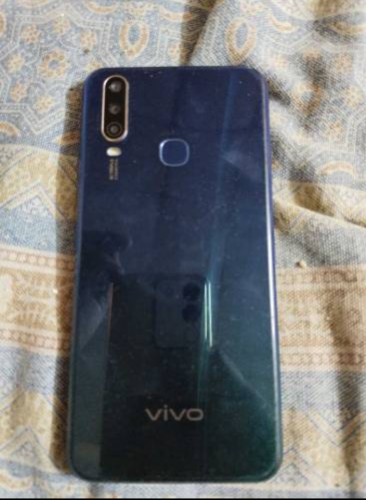 Vivo y15