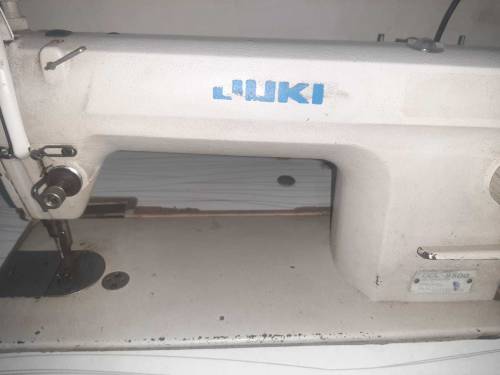 singer sewing machine with table