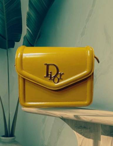 Women's up leather Hand bag /women bag /Hand bag beautiful bag 