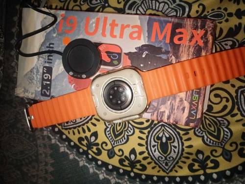 20 days used but new condition with cover, protectet, charger &box