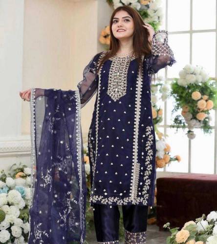 new design dress and bags price KY lie rabta kary thanku