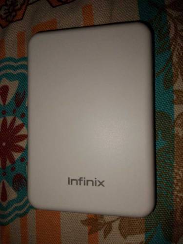 infinix wirless magnet power bank