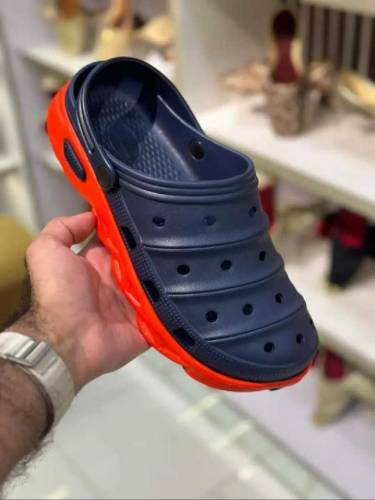 imported mens & women crocs sandals 