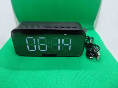 Digital Display Alarm Clock With Bluetooth Speaker 