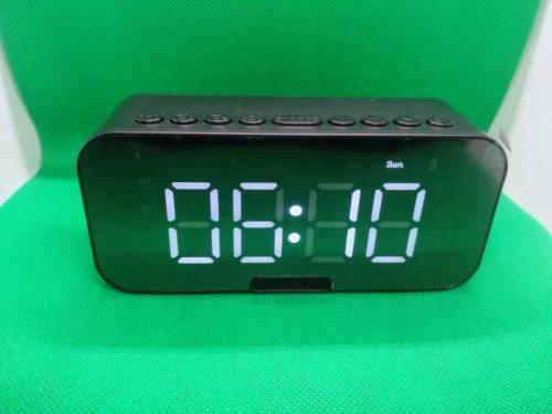 Digital Display Alarm Clock With Bluetooth Speaker 