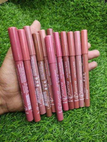 Smudge proof lip pencils