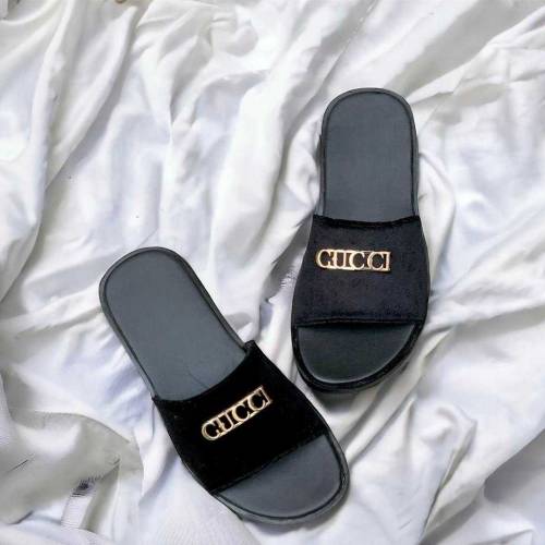Gucci Casual Flats 