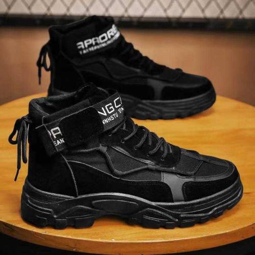 expensive black shoes for man 
