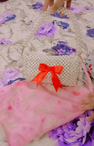 Hand bag hand made pearl bag