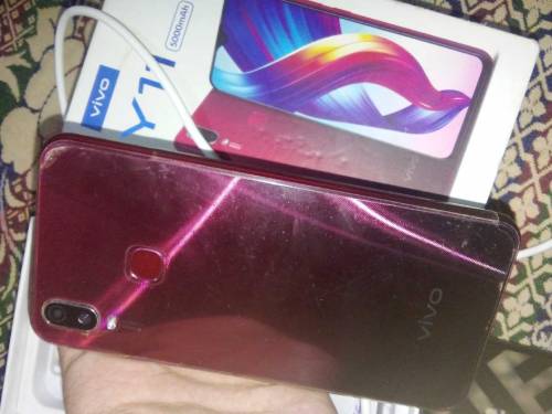 vivo y11 red colour 