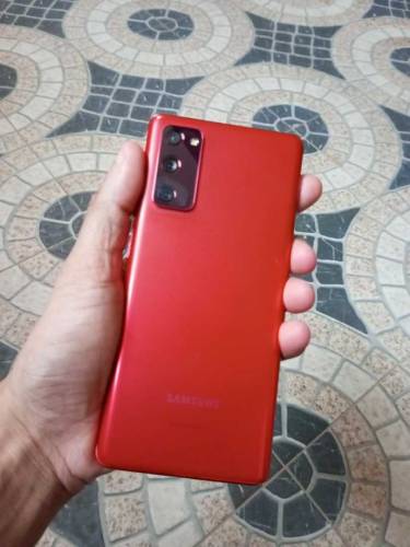 Samsung Galaxy S20 FE NON PTA {8/256}