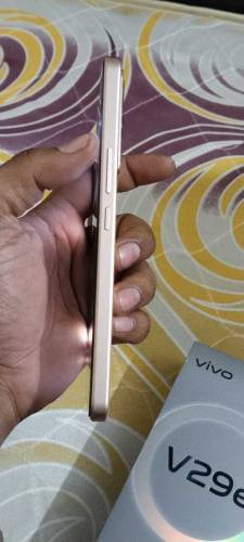 vivo v29e 5G 6month warranty