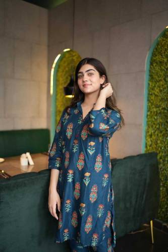 •  Fabric: Linen•  Pattern: Printed•  Shirt Pattern: Printed•  Trouser