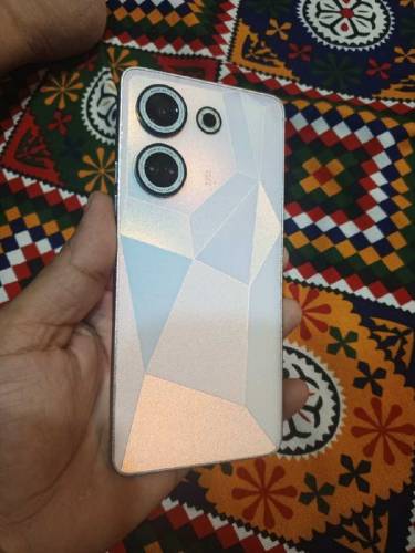 tecno camon 20 8/256GB