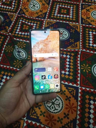 tecno camon 20 8/256GB