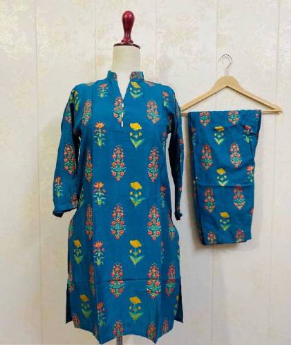 2 Pc Printed Stitched Suit 