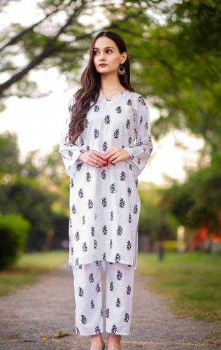 2Pcs Women stitched lawn chunri printed suit 